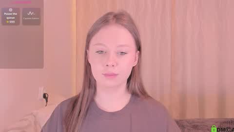 Kira online show from March 24, 4:23 pm