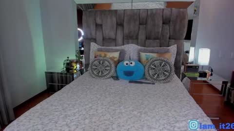 Miranda online show from January 18, 12:57 am