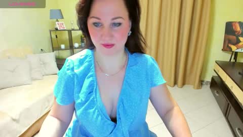 MirandaDyson online show from March 24, 4:01 pm