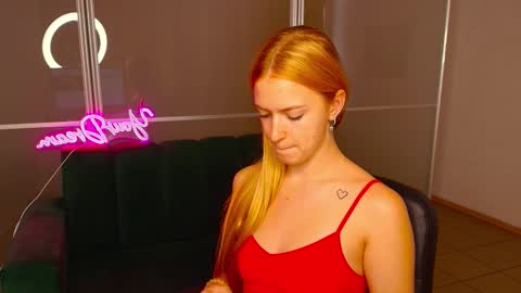 MirandaMayers online show from September 16, 5:48 am