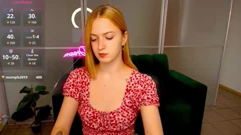 MirandaMayers online show from October 21, 11:58 am