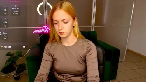 MirandaMayers online show from October 20, 11:57 am