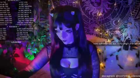 mirareed online show from February 3, 9:29 pm