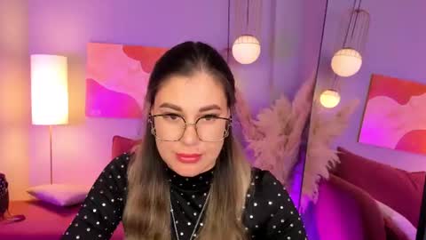 Mira online show from July 6, 1:16 pm