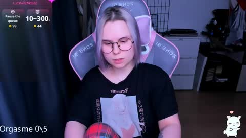 Kira online show from March 20, 12:48 am