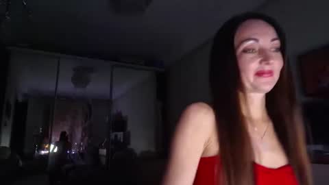 Christina online show from June 17, 9:27 pm