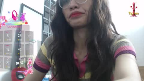 Miriam Schl online show from November 10, 12:55 pm