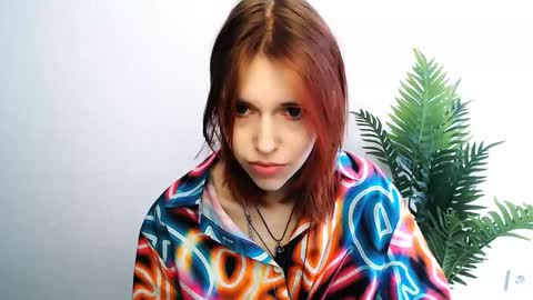 misaki_chan_ online show from February 22, 9:21 am