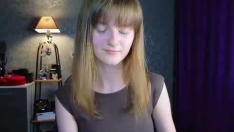 Alisa NONNUDE online show from June 14, 7:03 pm