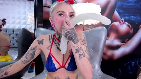 miss___angel online show from March 3, 6:09 pm