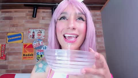 Evangeline online show from September 25, 3:05 am