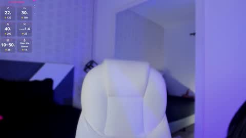 Charlotte online show from February 12, 4:54 am