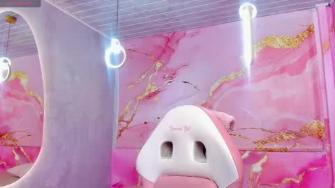 miss__luna_ online show from September 11, 1:11 pm