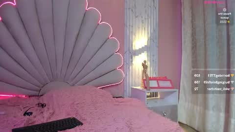 miss__star_ online show from July 28, 7:39 pm