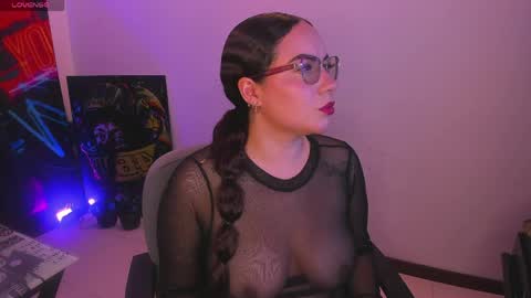 miss_alisse online show from April 19, 6:32 pm
