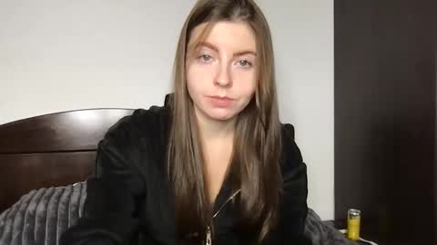 miss angel  online show from December 14, 8:58 pm