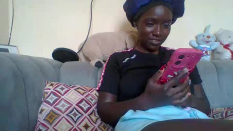 Snapshot of miss_atitude chatting on October 2, 10:42 am miss_atitude online show from October 2, 10:42 am