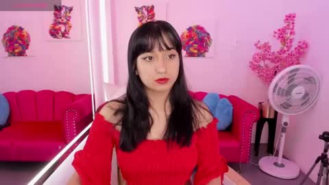 Snapshot of miss_dolly1 chatting on January 15, 12:04 pm Melanie online show from January 15, 12:04 pm