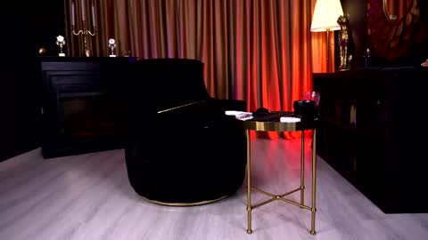 Miss Ema Devine online show from September 13, 4:15 pm