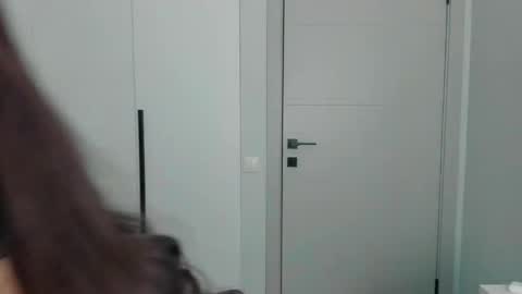 Emily online show from April 25, 6:38 am