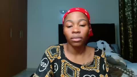 Miss Kiarrafit online show from January 28, 11:50 pm