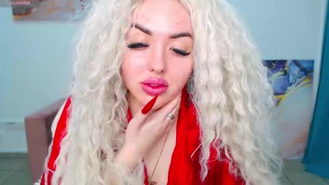 miss_kiten online show from February 17, 8:06 pm