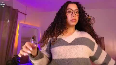 Amy Olivera online show from November 10, 1:06 pm