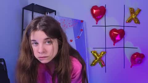 Spider girl Help me reach 10 likes online show from February 20, 6:17 am