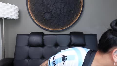 Vaiolette online show from April 9, 11:04 am