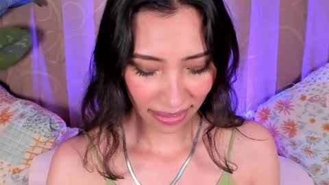 Miss Veronica online show from May 29, 1:31 pm