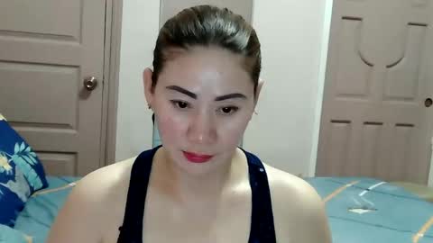 HOT MOMMY ZEPHYR online show from February 22, 11:22 am