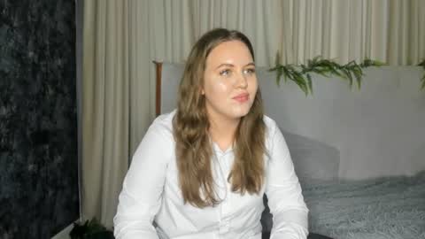 Elen online show from June 21, 3:38 pm