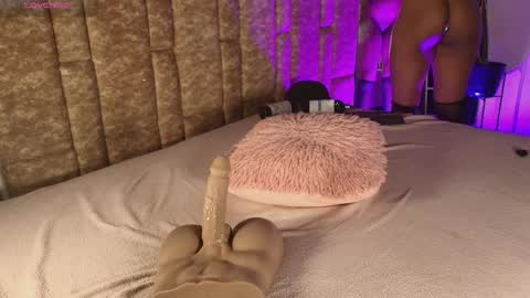 DIONNE online show from April 1, 1:41 pm