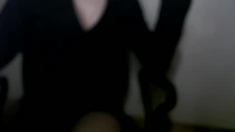 miss Dionys online show from December 15, 5:45 am