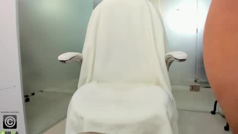 Miss Domina online show from March 2, 7:15 am