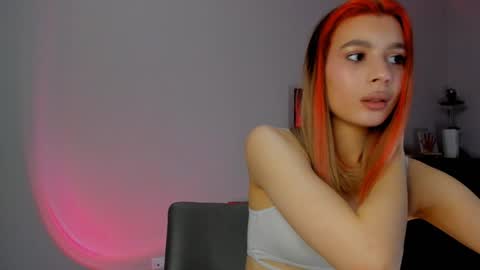 Hello dear my name Elisa online show from January 25, 9:14 pm