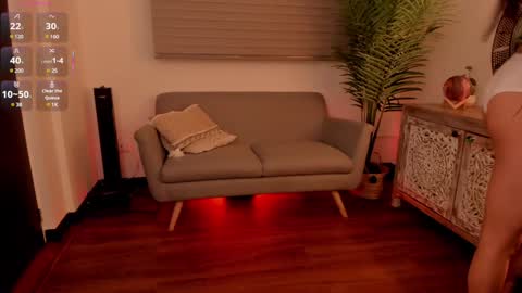 Julieta Arboleda   but i like call me esme online show from February 8, 11:44 am