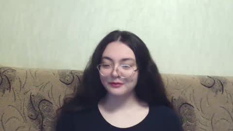 missis mona online show from October 28, 7:36 am