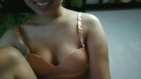 Jona online show from October 12, 4:42 pm