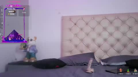 Snapshot of misskatiia chatting on January 8, 12:26 pm misskatiia online show from January 8, 12:26 pm