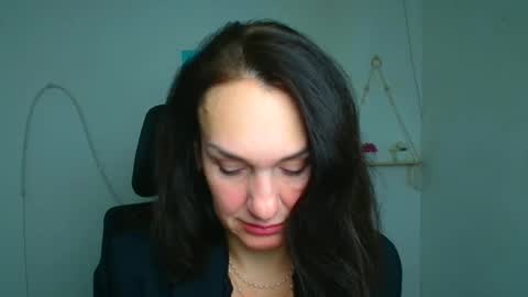 Christina online show from February 22, 1:45 pm