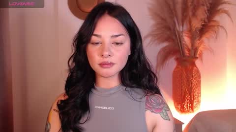 missmariana_ online show from November 25, 1:19 am