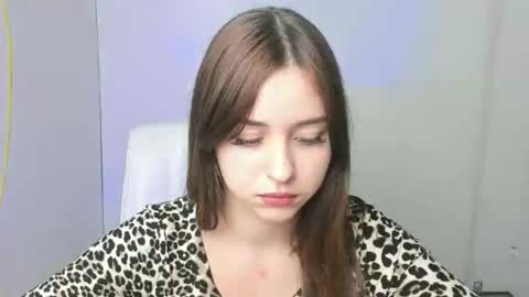 Mia online show from November 12, 12:47 pm