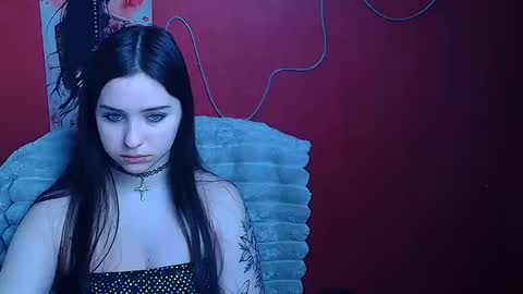 Mia online show from February 14, 12:18 pm