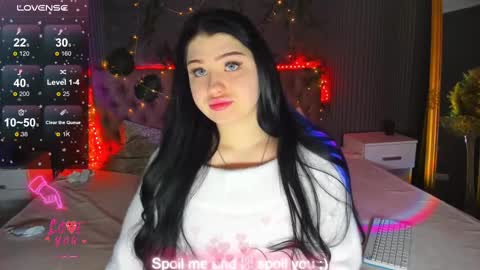 MissMillss online show from February 9, 6:01 am