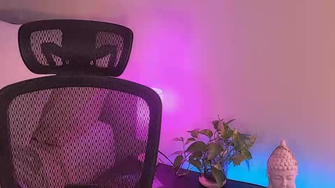 Mina online show from November 2, 2:59 am