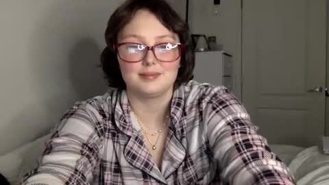 missmistressmal online show from December 16, 10:15 pm