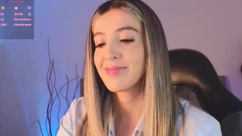 Snapshot of missmonaco chatting on September 8, 11:59 pm Emma Rivera online show from September 8, 11:59 pm