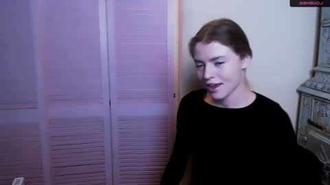 Snapshot of missoliviaa_ chatting on January 12, 2:19 pm Olivia online show from January 12, 2:19 pm