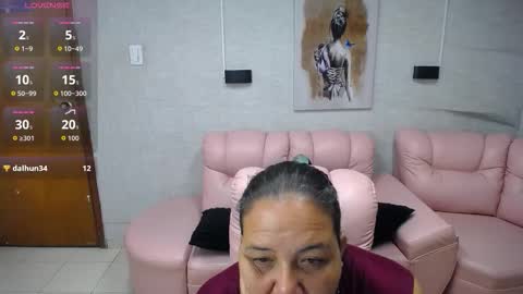 Penelope online show from November 26, 12:28 pm